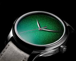 H. Moser & Cie y la irreverencia elegante