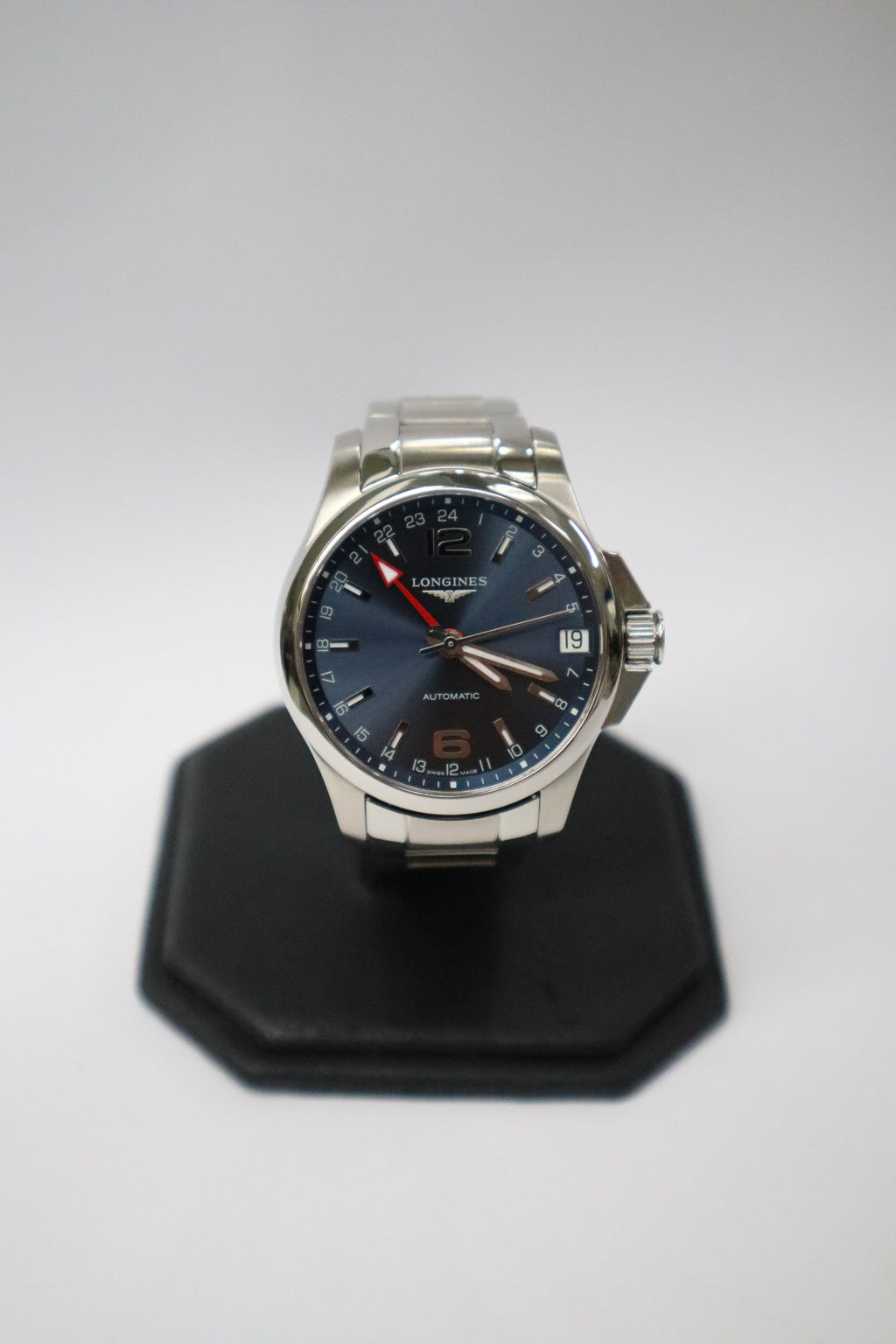 Longines Conquest GMT.